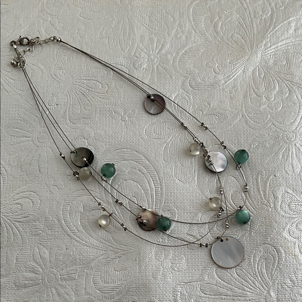 Elegant Multi-Layered Necklace with Green and Silver Accents